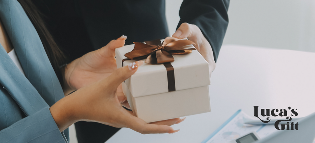 corporate-gifts-that-impress-lucasgift