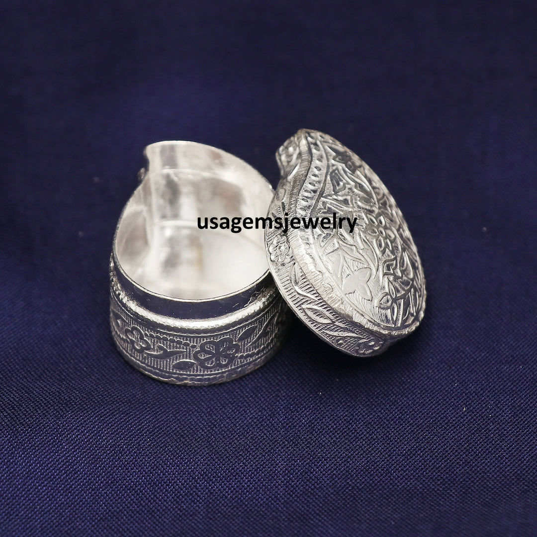 Handcrafted Heart-Shaped Sindoor Dibi (16.8g, 3.2 cm) with Floral Carving | Traditional Kumkum Box for Bridal, Puja & Wedding Gifts BJ1024- on Lucasgift