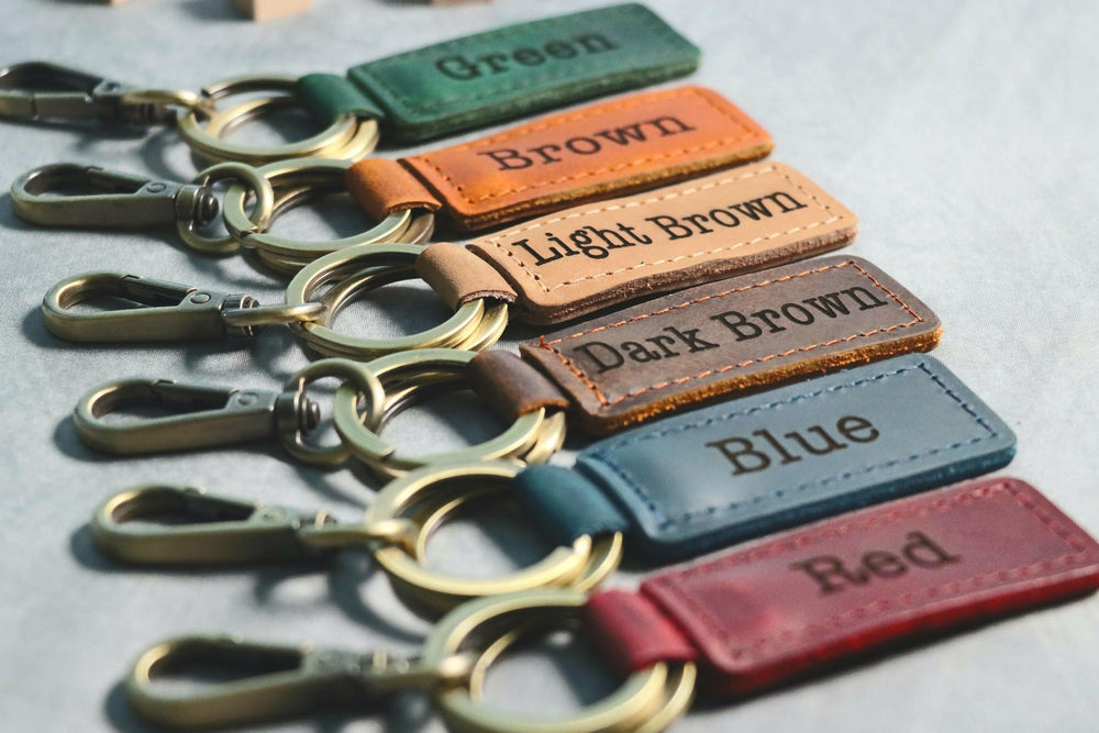 Personalized Softball Keychain, Backpack Tags, Leather Keychains, Kid's Name Tags, Sport Keyrings, Charms, Team Gift- on Lucasgift
