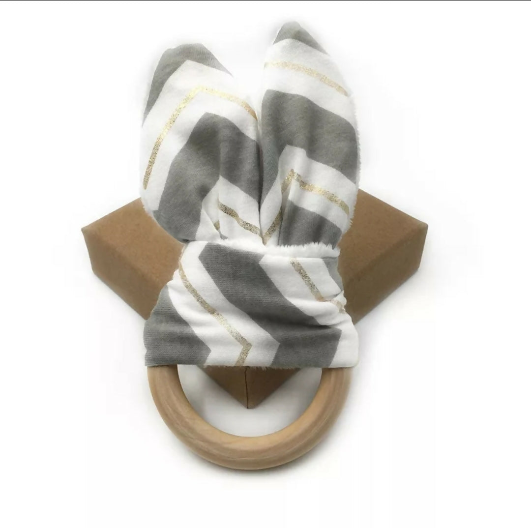 Sensory Teething Ring-Gray- on Lucasgift
