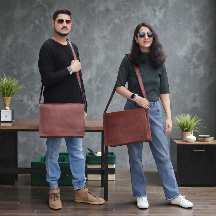 Handmade Full Grain Leather Laptop Messenger Bag: Crossbody Satchel- on Lucasgift