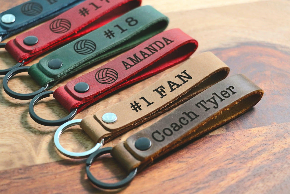 SLIM Volleyball Personalized Keychain / Keyring / bag Tag / Name Tag - Leather Keychain- on Lucasgift