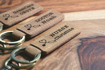 Clinic Owner Keychain, Personalized Doctor Keychain, Clinic Owner Gift, Doctor Christmas Gift- on Lucasgift