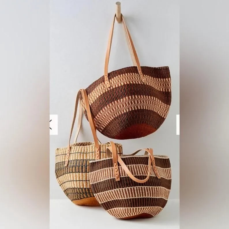 Sisal woven tote bag with zipper Woven sisal straw bag Sisal basket bag Beach bag Office bag African hand woven bag unique gift for her.- on Lucasgift