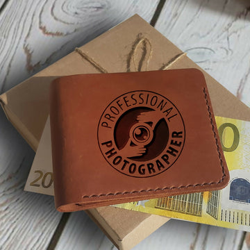 Photographer Gifts. Personalized Leather Wallet. Engraved Custom Slim Bifold Wallet for Men. Front Pocket Wallet Photographer Gift Ideas- on Lucasgift