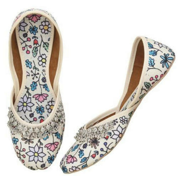 White Embroidered Punjabi Jutti: Handmade Indian Slip-On Shoes- on Lucasgift