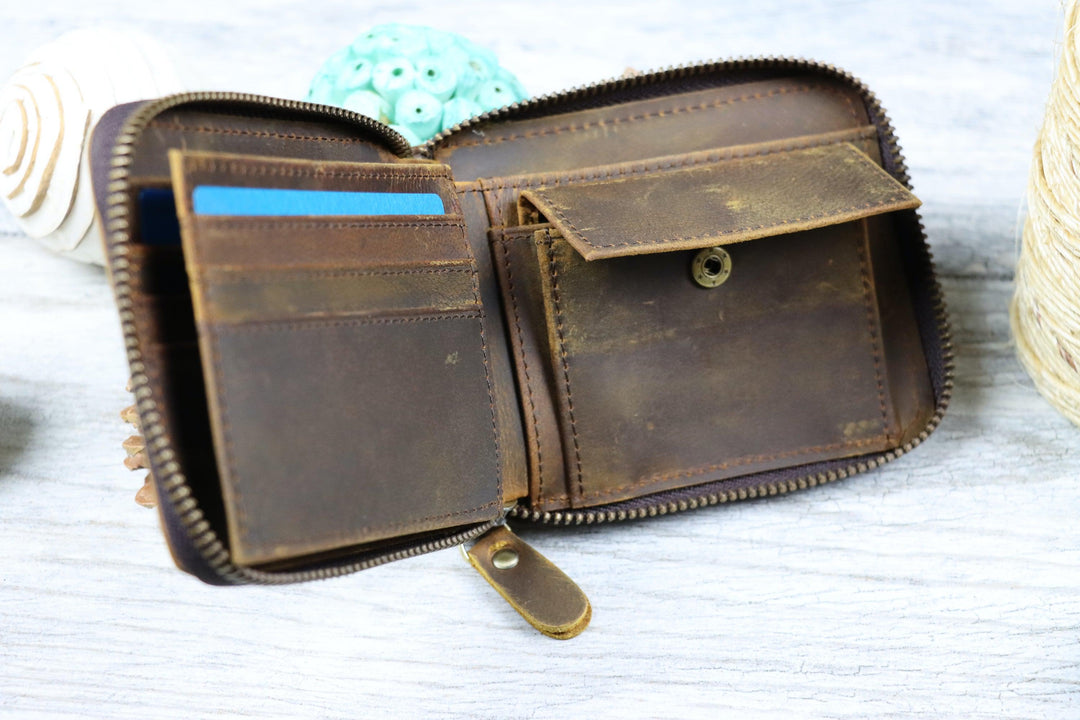 Women's Leather Zipper Wallet