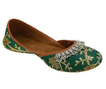 Green Embroidered Ghungroo Jutti: Indian Khussa Shoes, Punjabi Mojari- on Lucasgift