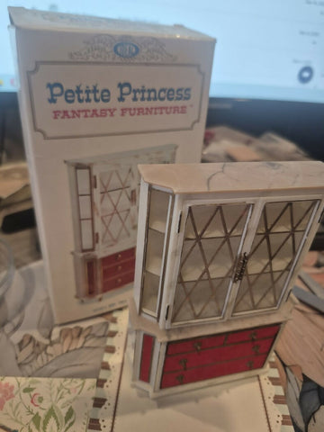 Petite Princess Treasure Trove Cabinet- Miniatures- on Lucasgift