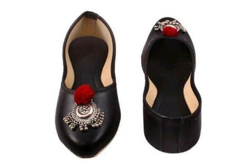 Black Buckle Jutti: Handmade Punjabi Khussa Shoes- on Lucasgift