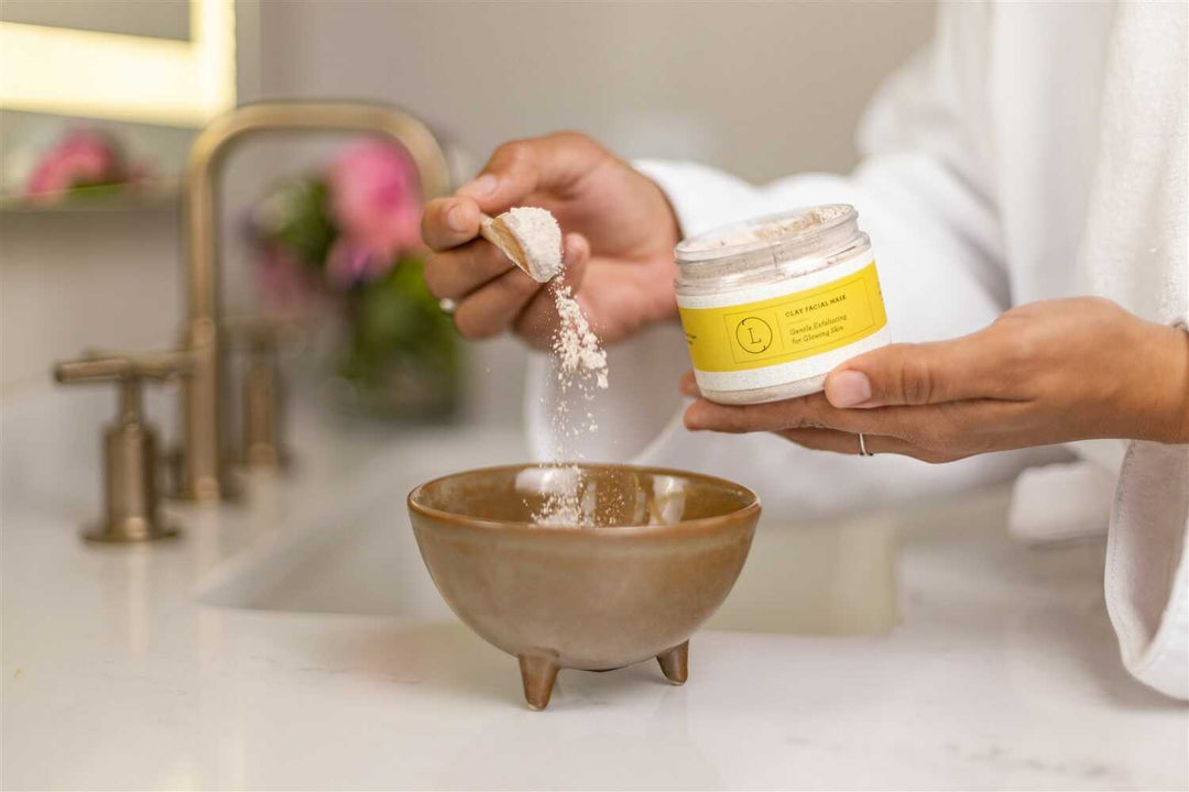Natural Clay Facial Mask, Exfoliating Mask, Glowing skin Mask- on Lucasgift