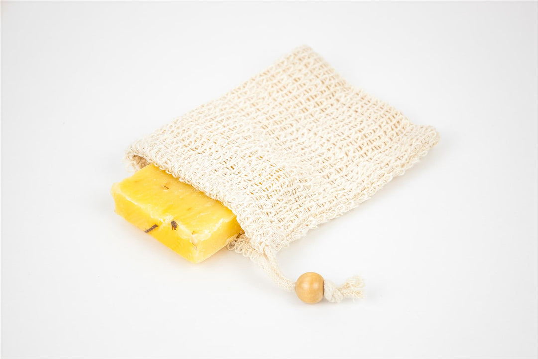 2x Natural Cold Process Soap Bar with Essential oils- on Lucasgift