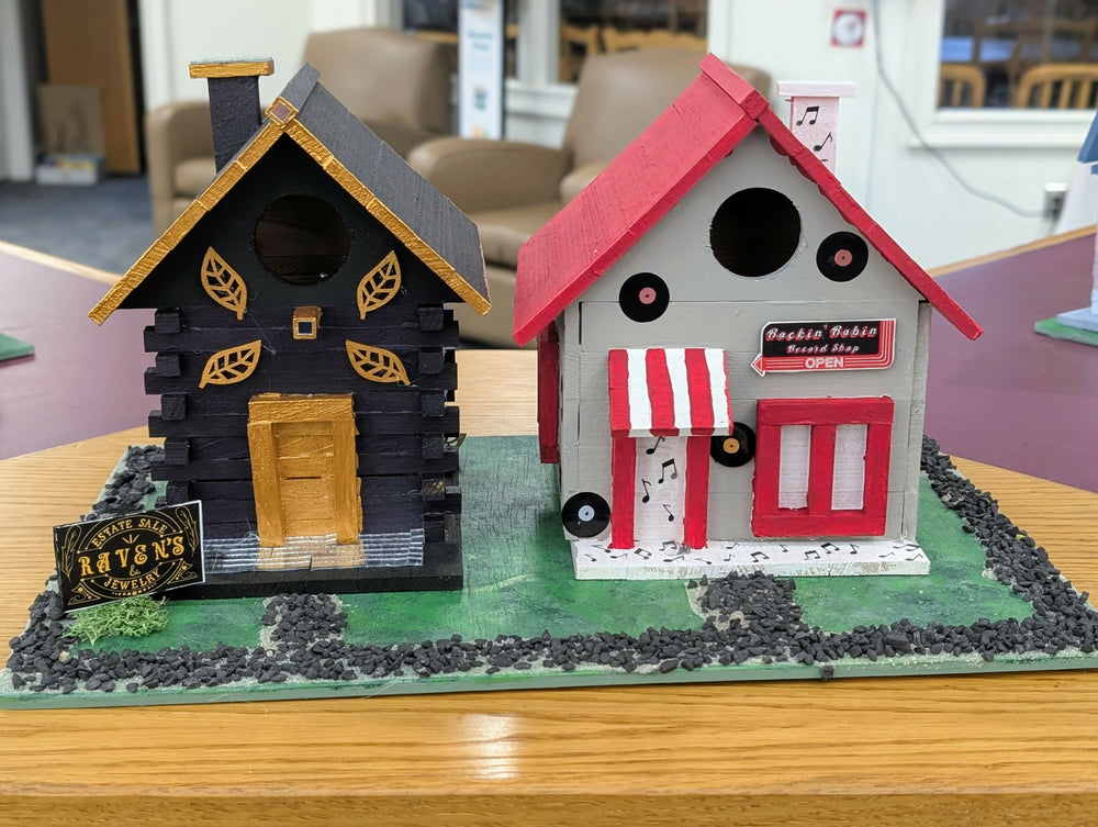 20 pack Birdhouse and Feeder kits. 2 ea. of 10 different styles.- on Lucasgift