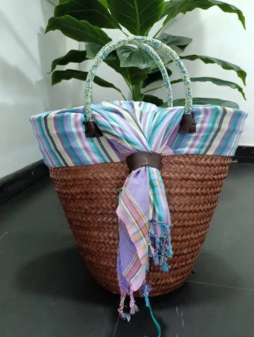 African tote bag with beaded handles | Handwoven bag | Beautiful woven bag | Unique gift for her- on Lucasgift