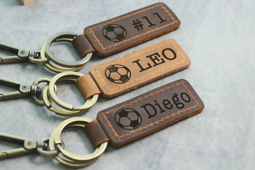 Soccer Personalized Keychain / Keyring / bag Tag / Name Tag - Leather Keychain- on Lucasgift