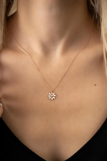 Daisy Necklaces for Women, Christmas Gift for Her, Personalized Handmade Summer Jewelry Minimalist 925 Sterling Silver Pendant, Gift for Mom- on Lucasgift