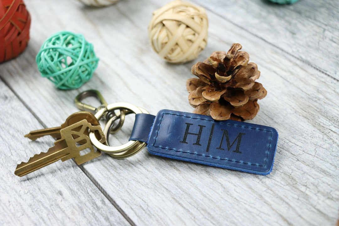 QUAD Keychains, Bulk Gifts- on Lucasgift