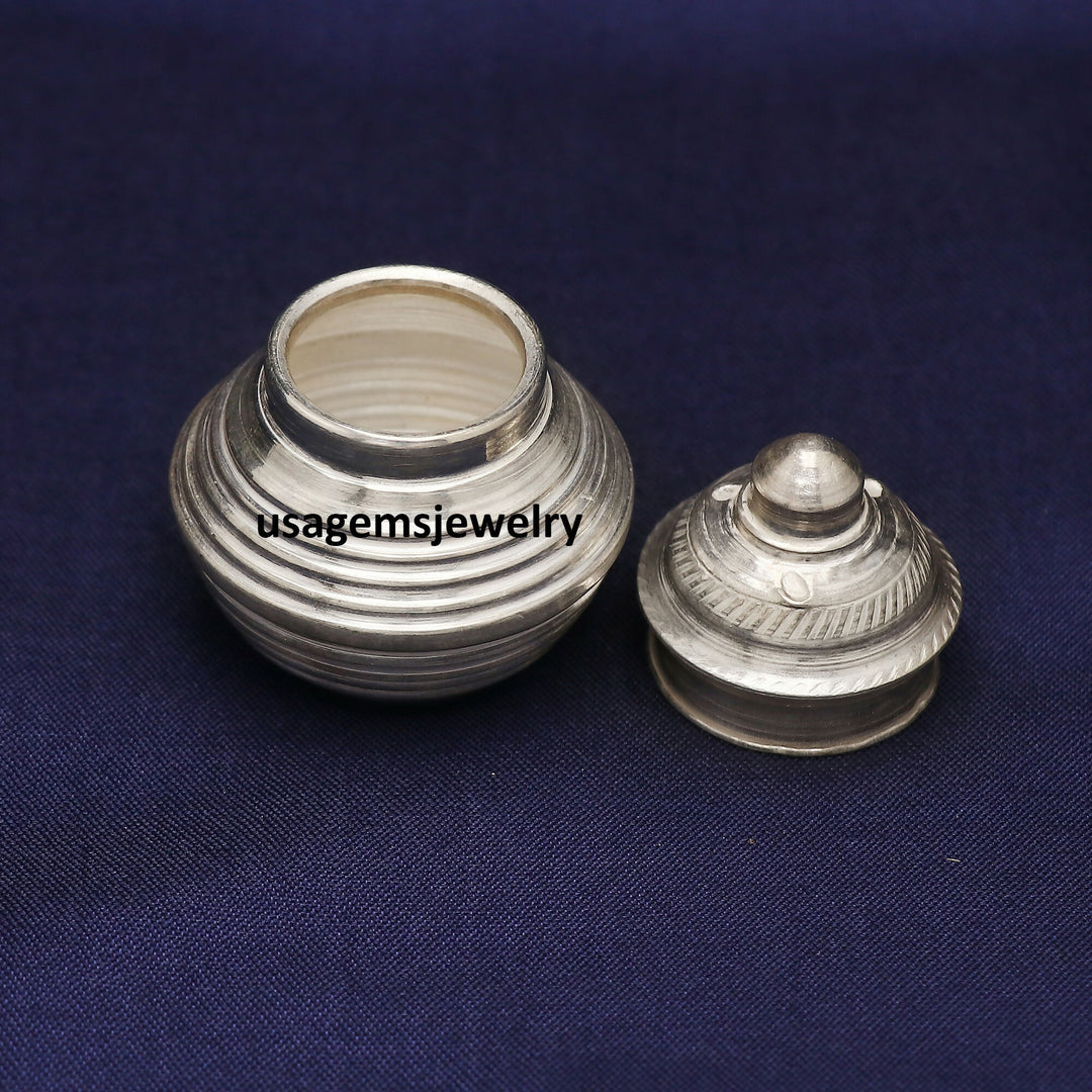 Handcrafted Silver Sindoor Box 11.9g Traditional Kumkum Container with Lid (5 cm x 3.8 cm) BJ1010- on Lucasgift