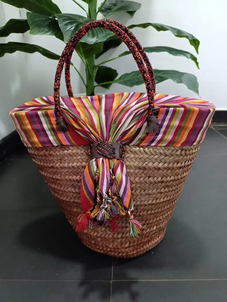 African tote bag with beaded handles | Handwoven bag | Beautiful woven bag | Unique gift for her- on Lucasgift