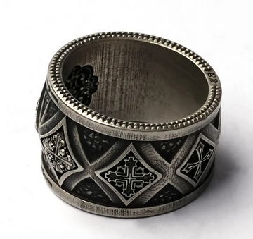 Sterling Silver Gothic Cathedral Ring: Antiqued Cross Armor Ban- on Lucasgift