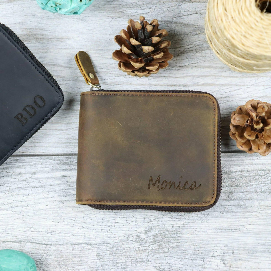 Personalized Zipper Wallet- on Lucasgift