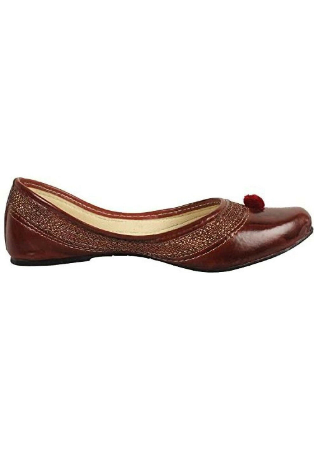 Punjabi Jutti: Handmade Indian Slip-On Shoes- on Lucasgift