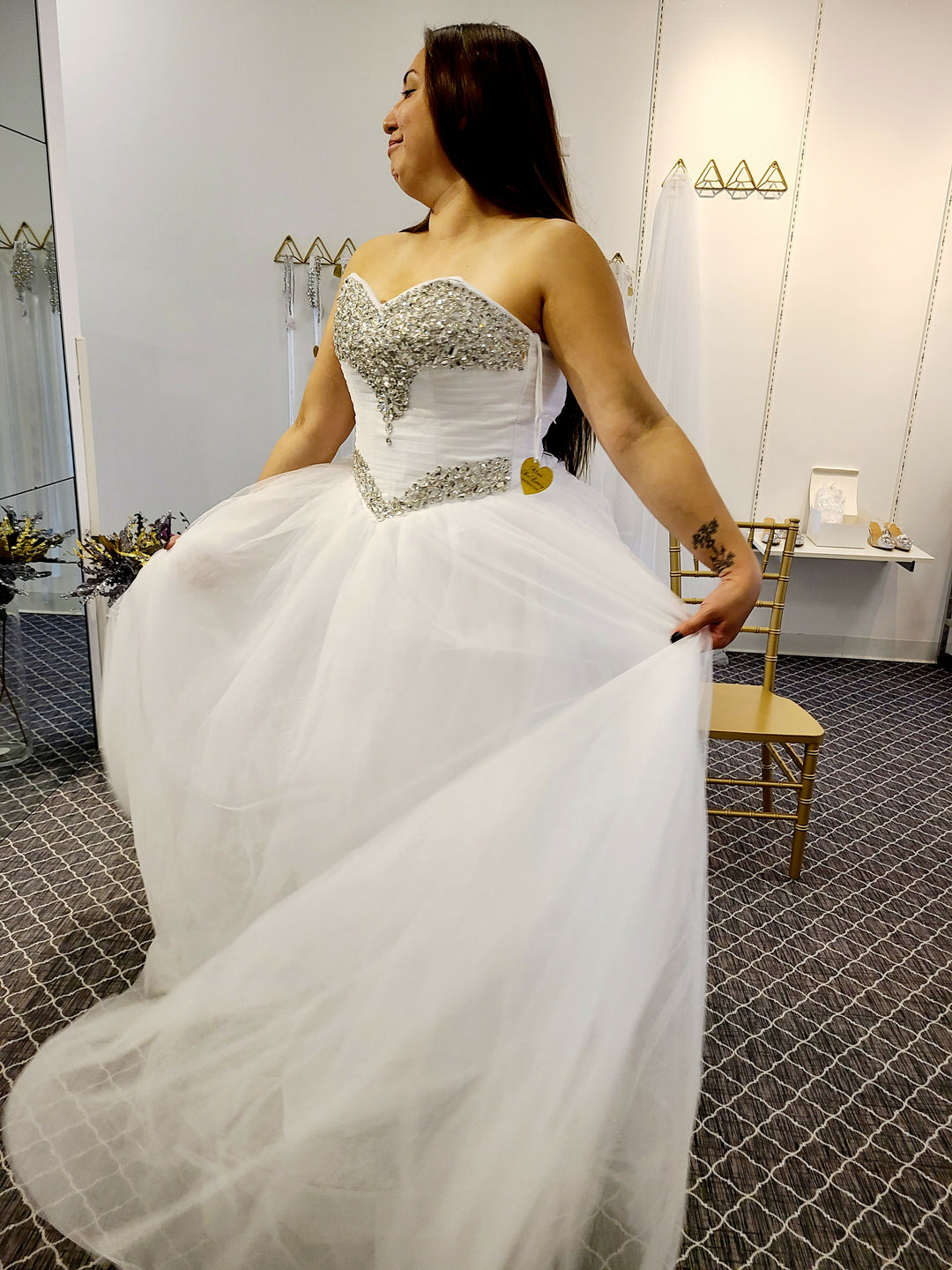 Boutique Wedding Dress- on Lucasgift