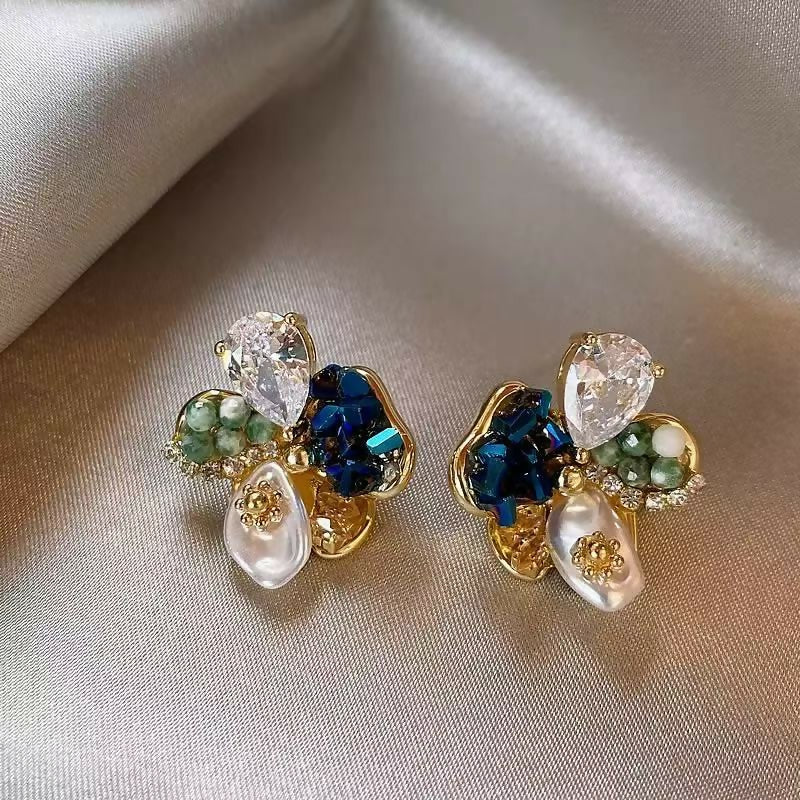 earring- on Lucasgift