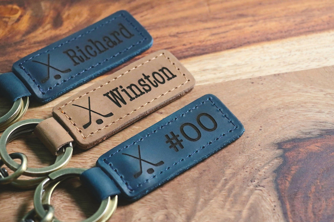 Ice Hockey Personalized Keychain / Keyring / bag Tag / Name Tag - Leather Keychain- on Lucasgift