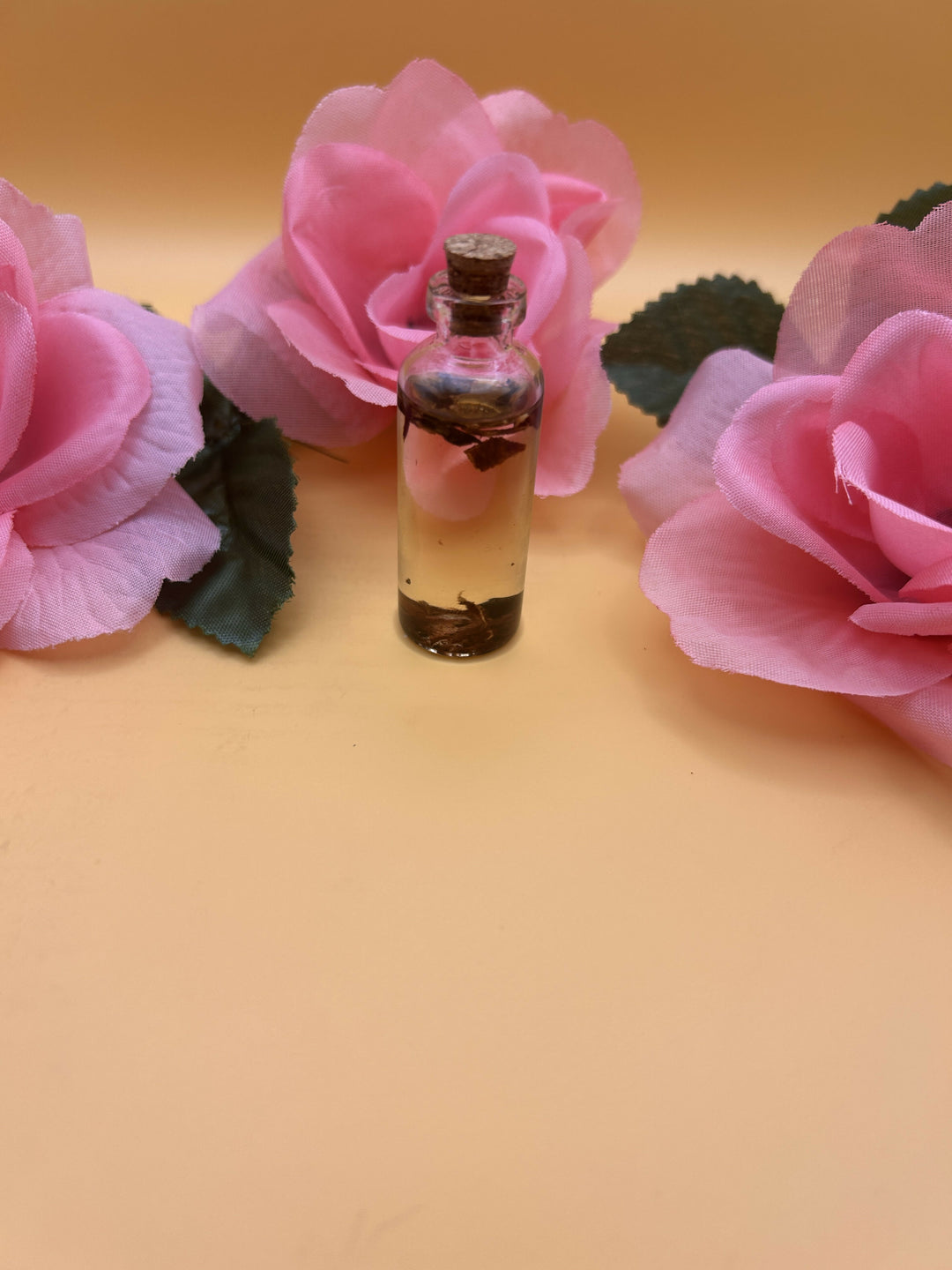 Jezebel root oil-Large Jezebel root oil- on Lucasgift