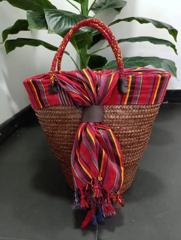 African tote bag with beaded handles | Handwoven bag | Beautiful woven bag | Unique gift for her- on Lucasgift