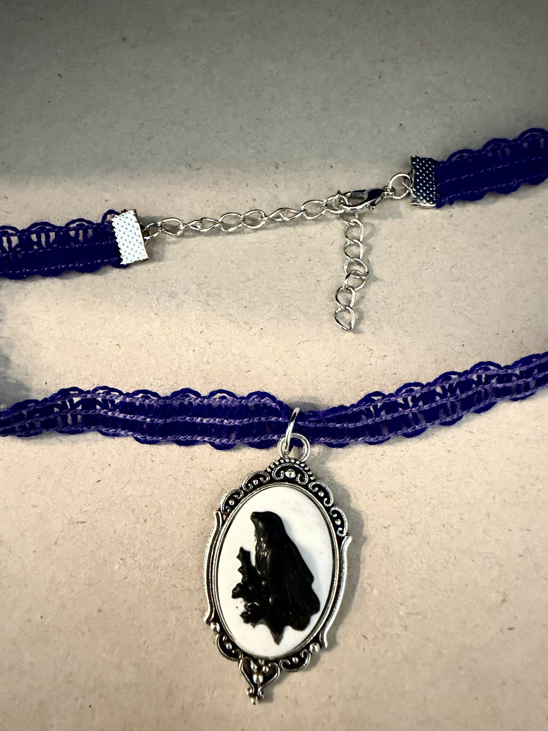 Purple Lace Raven Choker Necklace- on Lucasgift