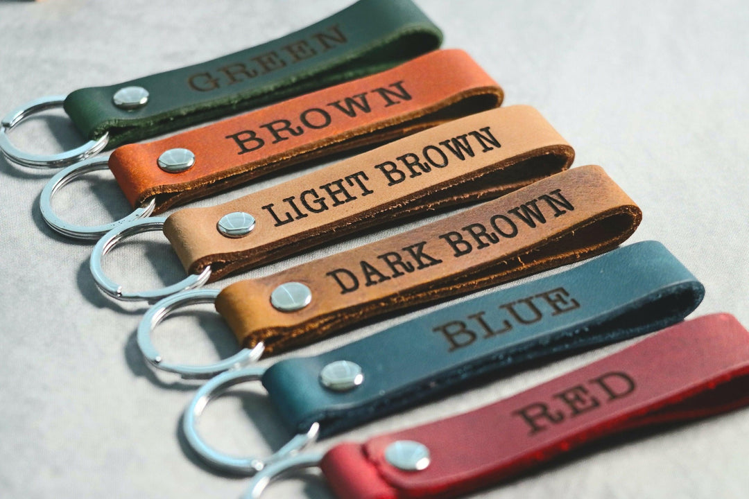 SLIM PAPA KEYCHAIN, Leather Keychain, Papa Gift, Gifts for Papa, Papa CHRISTMAS Gifts, Papa Gifts, Custom Papa Christmas Keychain, Father gift- on Lucasgift