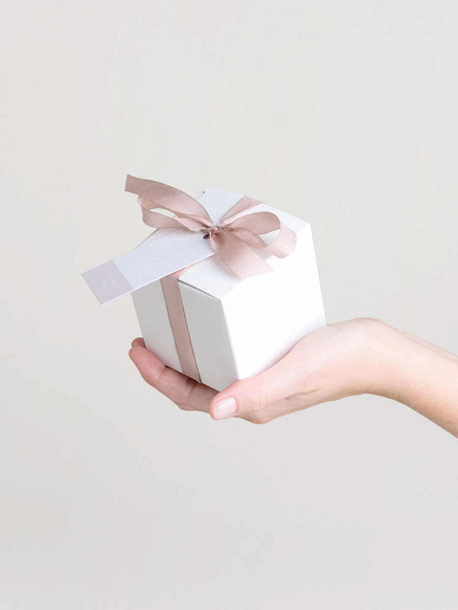 Shipping cost- on Lucasgift