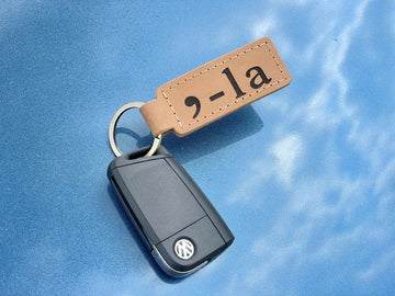 Kamala Harris 2024 Election Keychain, Comma La Keychain,Support Kamala Keychain,Political campaign Keychain,Democratic Party Keychain- on Lucasgift