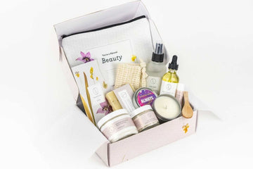 Spa Gift Box, Natural Lavender Bath & Body Relaxing Package for Friend- on Lucasgift