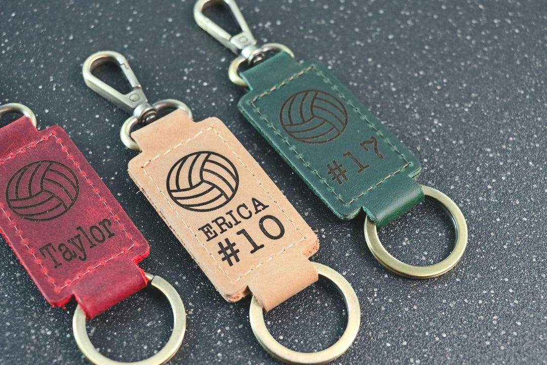 Volleyball Personalized Keychain / Keyring / bag Tag / Name Tag - Leather Keychain- on Lucasgift