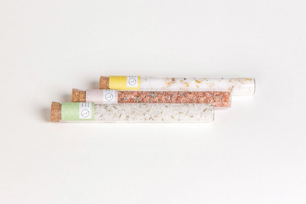 Natural Bath Salts Gift set in 8 Glass Tubes, Luxurious Bath Experience- on Lucasgift