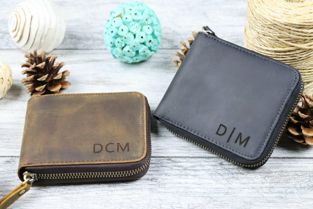 Personalized Zipper Wallet- on Lucasgift