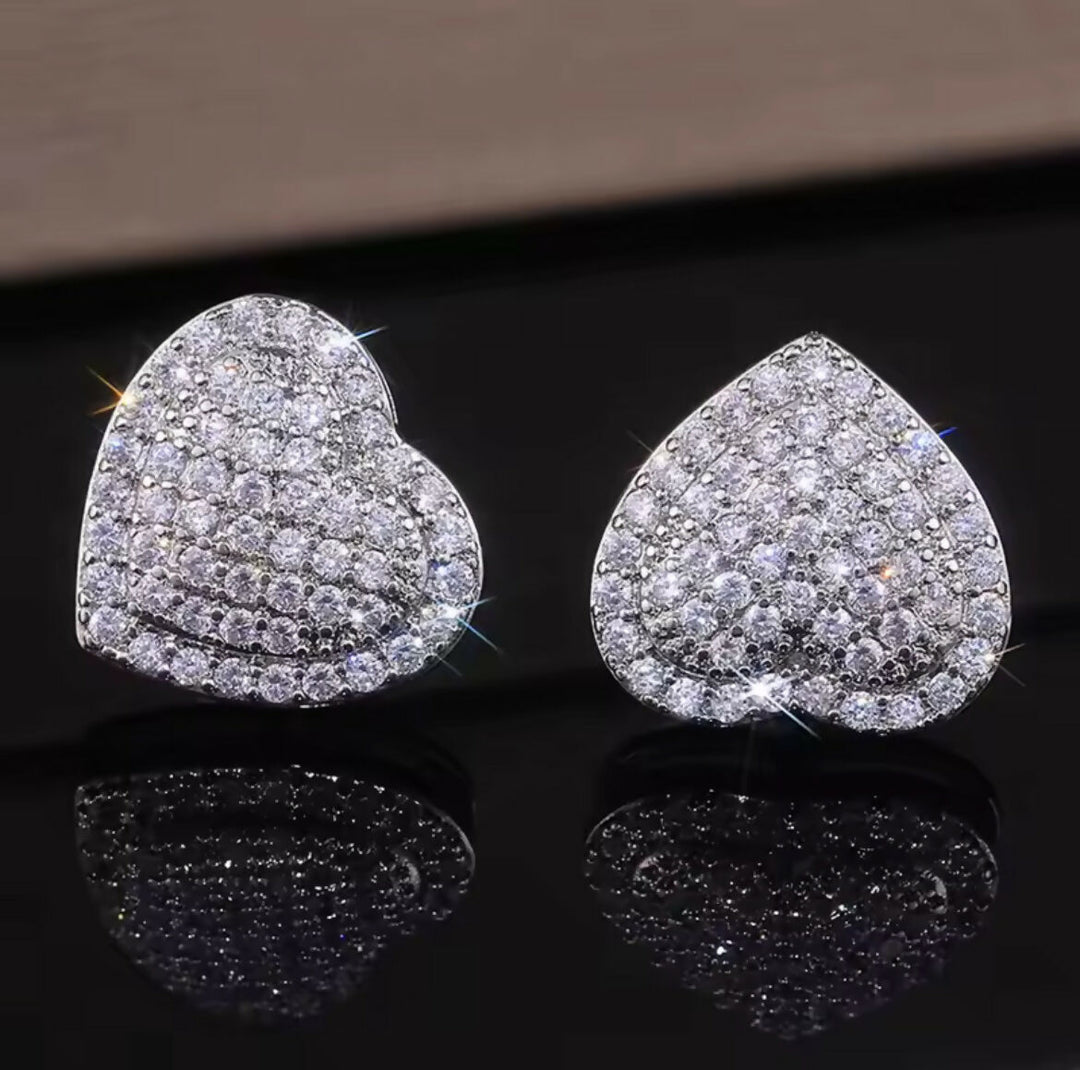Heart Earrings- on Lucasgift