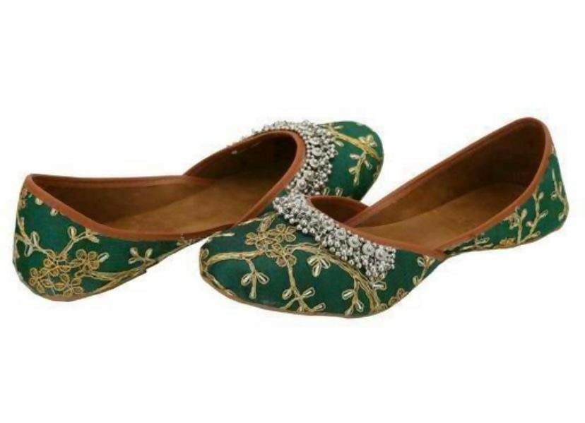 Green Embroidered Ghungroo Jutti: Indian Khussa Shoes, Punjabi Mojari- on Lucasgift