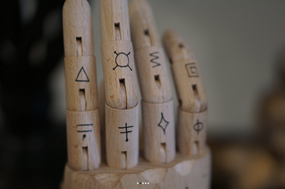 COW ABDUCTION WOODEN HAND- on Lucasgift