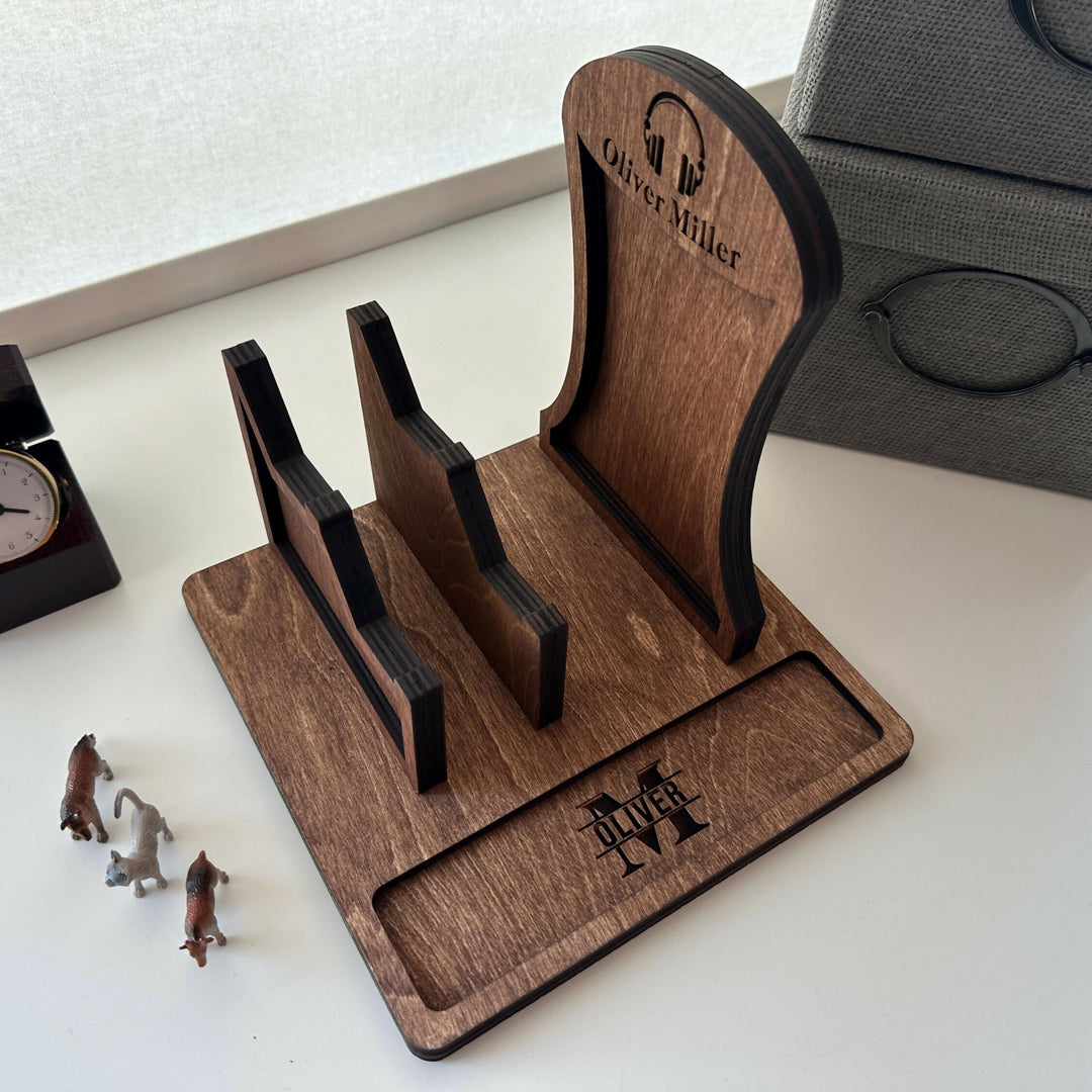 Personalized Wooden Headphones Holder and Controller Stand, Controller and Headset Stand- on Lucasgift