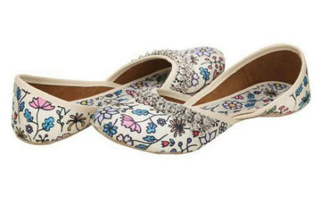 White Embroidered Punjabi Jutti: Handmade Indian Slip-On Shoes- on Lucasgift