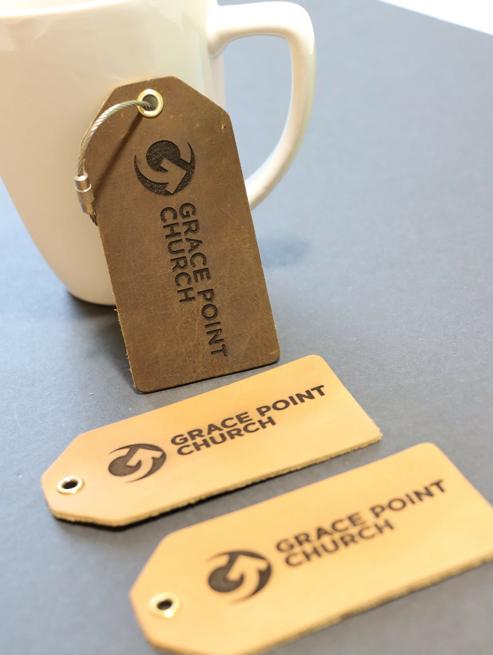 Bulk Leather Luggage Bag Tags, BULK GIFTS for CHRISTMAS, Students, Customers, Clients, Employees- on Lucasgift