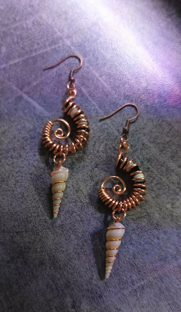 Spiral Sea Earrings – Copper & Shell Handmade Jewelry- on Lucasgift