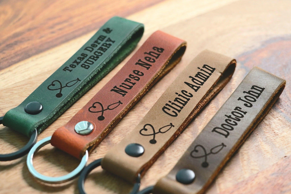 SLIM Clinic Owner Keychain, Personalized Doctor Keychain, Clinic Owner Gift, Doctor Christmas Gift- on Lucasgift